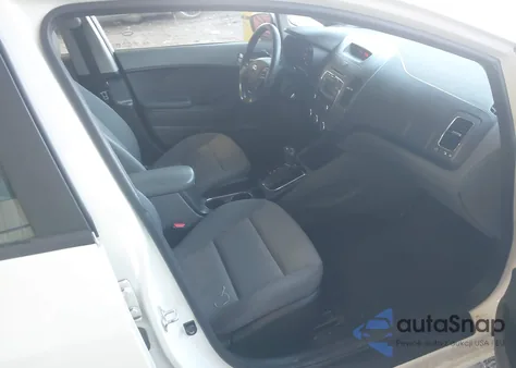 2017 Kia Forte Lx из США, поврежденный, VIN 3KPFK4A79HE078688